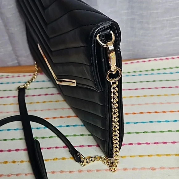 STEVE MADDEN CROSSBODY PURSE - Picture 5 of 11